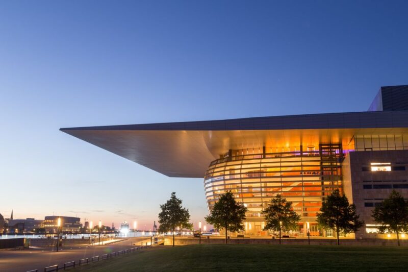Copenhagen: 3-Hour Private Walking Tour - Tour Features