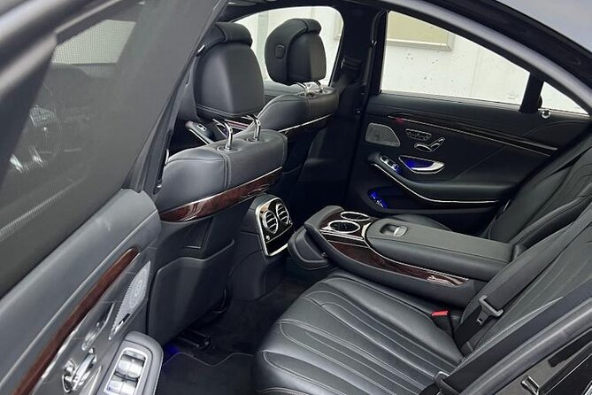 Copenhagen Airport Transfer Service English Speaking Driver - Commitment to Customer Satisfaction