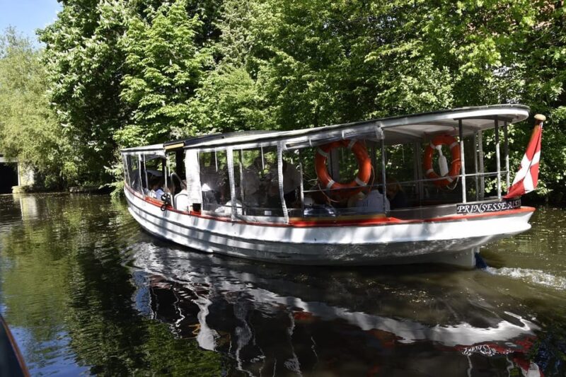 Copenhagen: Boat Trip on Lyngby Lake and Millstream - Experience Highlights