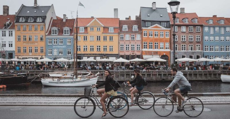 Copenhagen: Express Walk With a Local in 60 Minutes - Experience Details