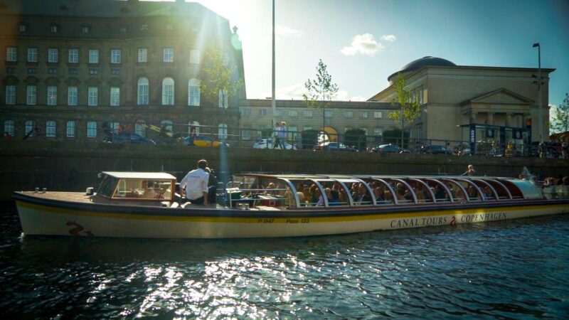 Copenhagen: Grand Canal Tour With Live Commentary - Good To Know