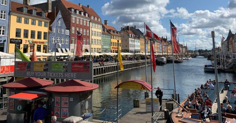 Copenhagen: Guided Walking Tour - Tour Experience