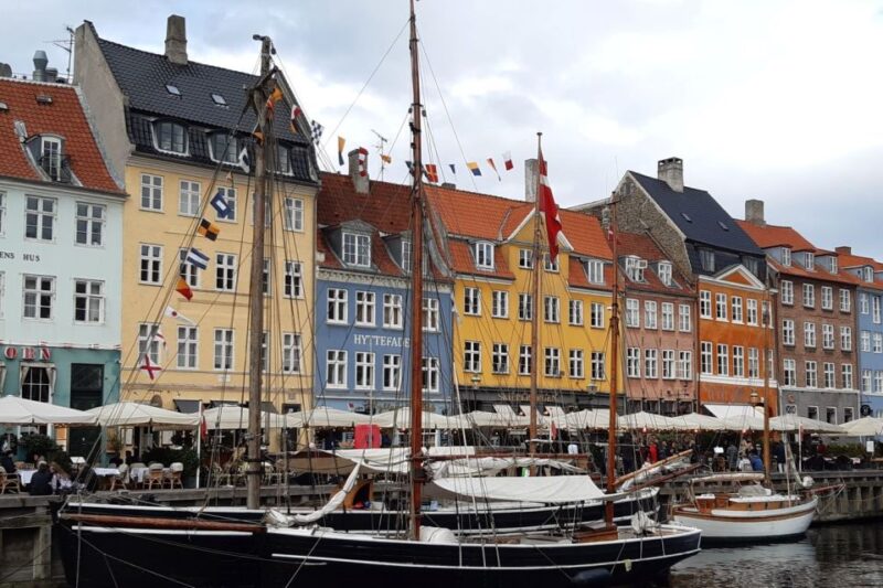 Copenhagen: H.C. Andersen Self-Guided Tour With Storyhunt - Meeting Point and Requirements