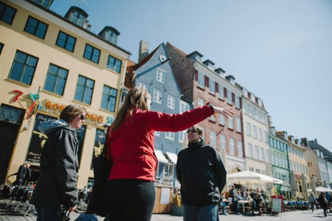Copenhagen: Hygge and Happiness Culture Walking Tour - Meeting Point and Cancellation Policy