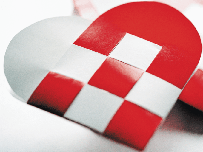 Copenhagen: Paper Hearts Weaving Activity - Frequently Asked Questions