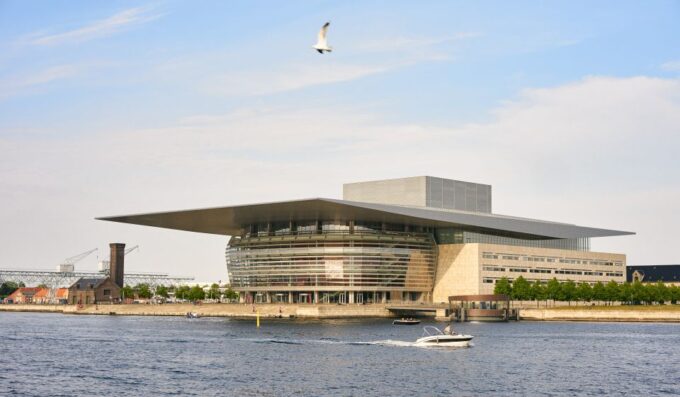 Copenhagen: Private 3-Hour Famous Landmarks Photography Tour - Frequently Asked Questions