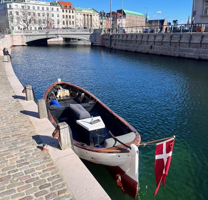 Copenhagen: Private Canal Tour in Vintage Wood Boat W/ Guide - Cancellation and Refund Policy