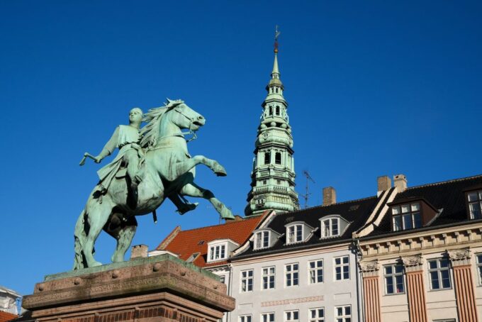 Copenhagen: Private Guided Tour - 90 Minutes - Hidden Gems - Wheelchair Accessibility