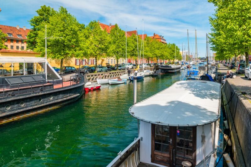 Copenhagen: Private Tour - 90mins - Hippies & Christianshavn - Good To Know