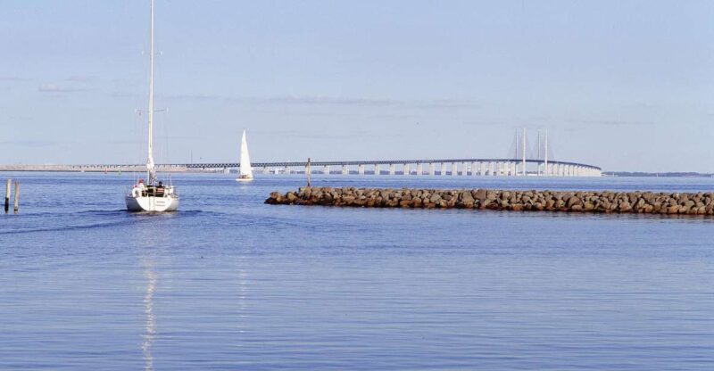 Copenhagen: Tour Across the Øresund Bridge to Lund and Malmö - Customer Reviews