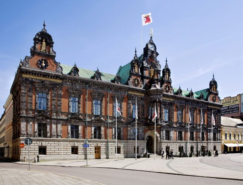 Copenhagen: Tour Across the Øresund Bridge to Lund and Malmö - Exploring Historical Lund