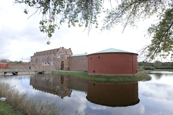 Copenhagen: Tour Across the Øresund Bridge to Lund and Malmö - Frequently Asked Questions