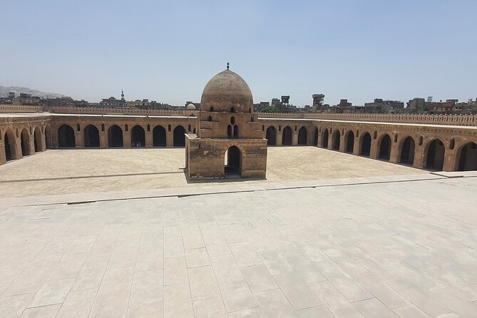 Coptic Cairo, Mosques , Sailing on Nile and Bazaar Private Tour With Lunch - Discovering Magnificent Mosques
