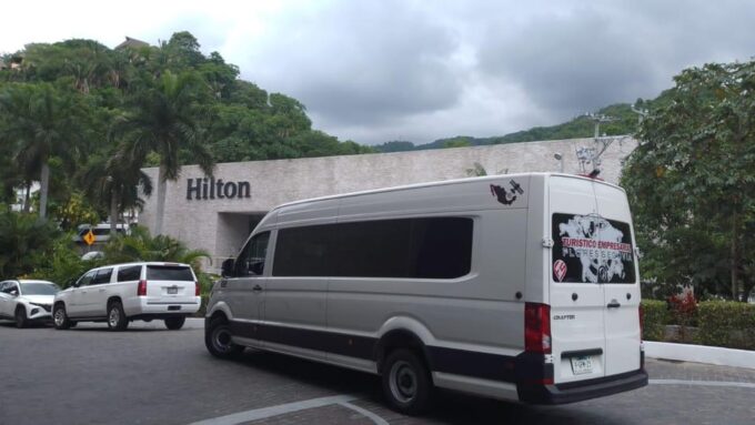 (Copy Of) PRIVATE Transportation Airport- Resort in San Jose - Tour Guide and Language Support
