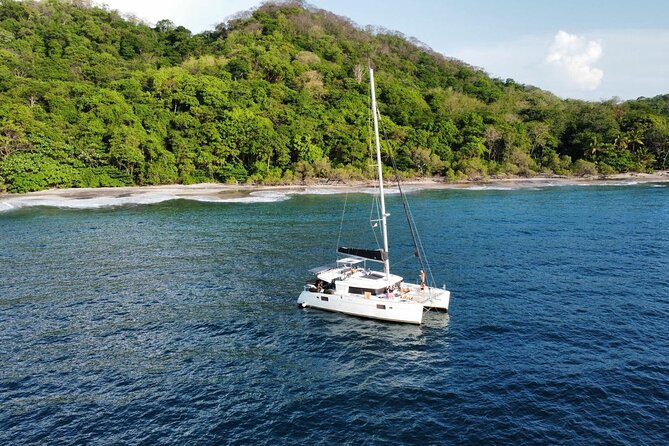 Coral Dreams Sail in Your Paradise: Comfort, Adventure and Luxury - Key Points