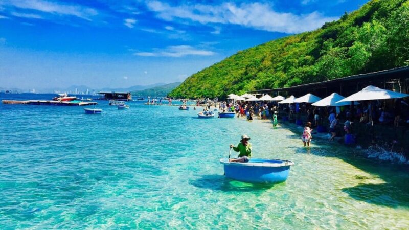Coral Reef Snorkeling and a Floating Bar Party in Nha Trang - Key Points