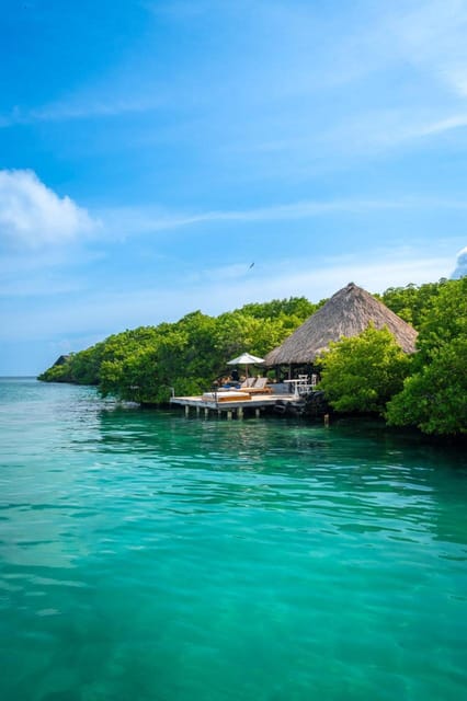 Coralina Islands Day Trip With Carriage Ride Cartagena - Experience Highlights