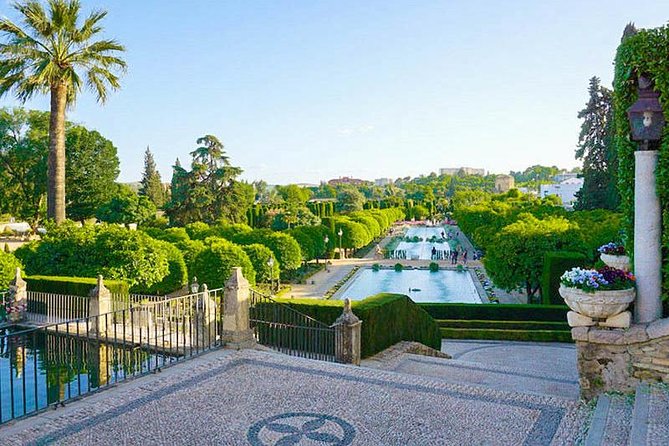 Cordoba: Fantastic Tour With Tickets - Booking Information