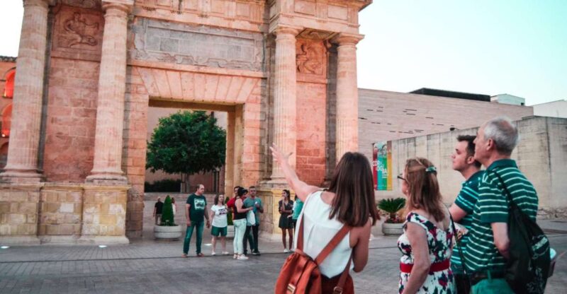Córdoba: Guided Nighttime Walking Tour - Itinerary and Meeting Point