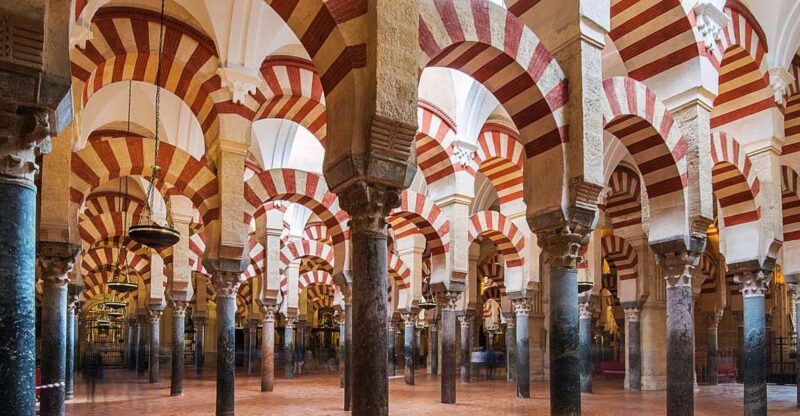 Córdoba Guided Tour of the Mosque, Jewish Quarter & Alcazar - Experience and Itinerary