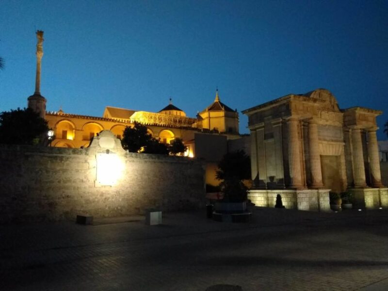 Córdoba Highlights Walking Tour - Visit Viana Palace