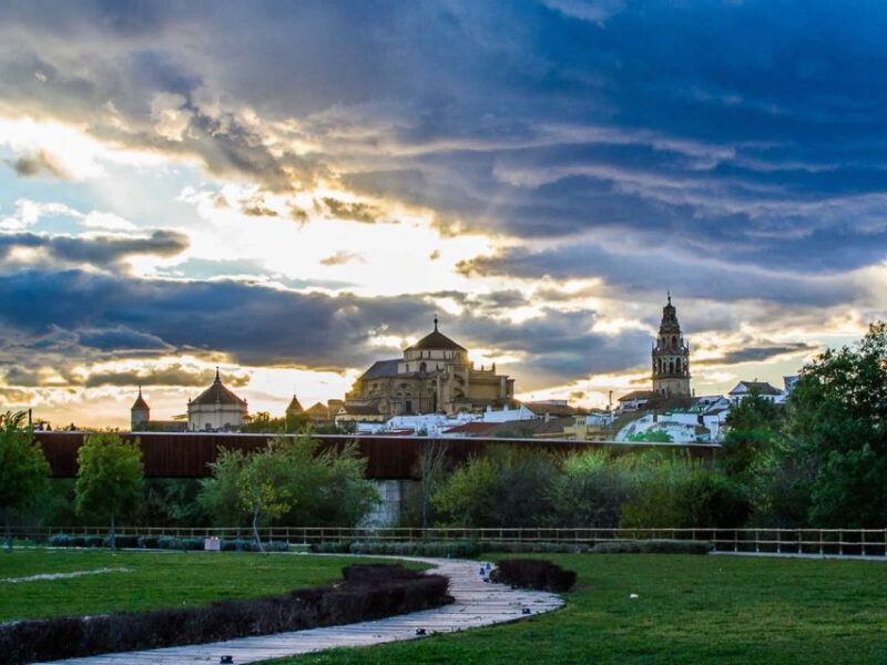Cordoba: Historical Monuments of Cordoba City Walking Tour - Included Features