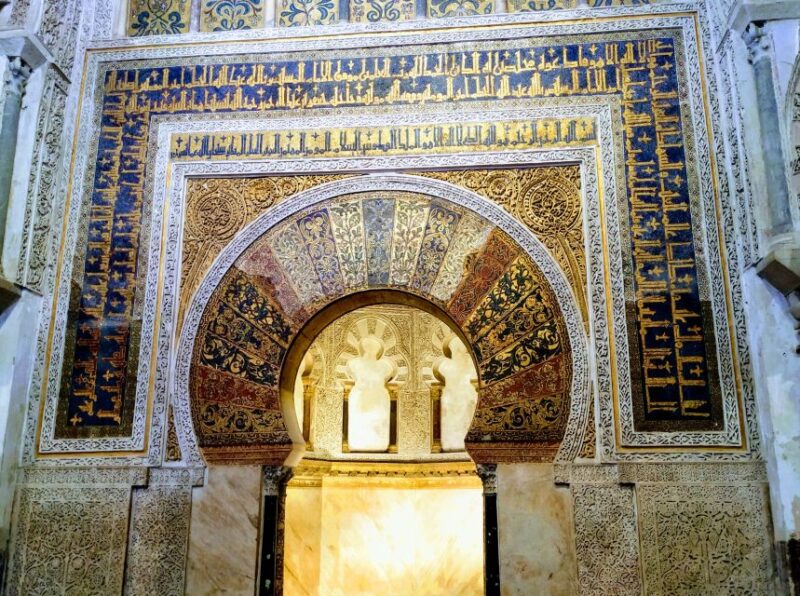 Córdoba: Jewish Quarter, Alcazar, and Mosque Cathedral Tour - Meeting Point