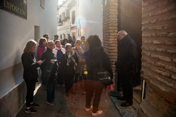 Cordoba: Jewish Quarter and Mosque-Cathedral Guided Tour - Visit the Great Mosque-Cathedral