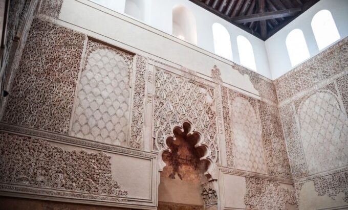 Córdoba: Jewish Quarter, Synagogue, Mosque, and Alcázar Tour - Frequently Asked Questions