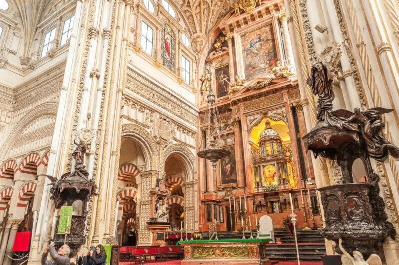 Cordoba: Monuments Walking Tour - Itinerary