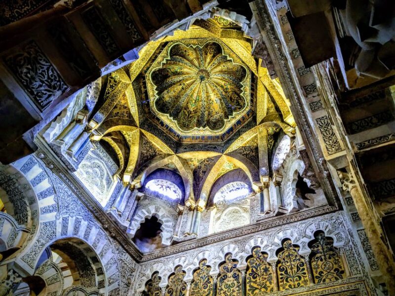 Córdoba: Mosque-Cathedral & Alcazar Guided Tour - Highlights