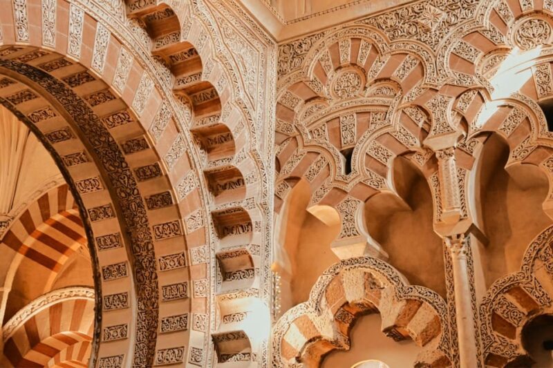 Cordoba: Mosque-Cathedral and Jewish Quarter Guided Tour - Key Points