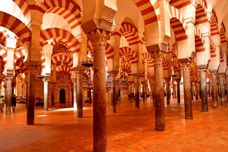 Cordoba: Mosque-Cathedral E-Ticket With Audio Guide - Audio Guide Features
