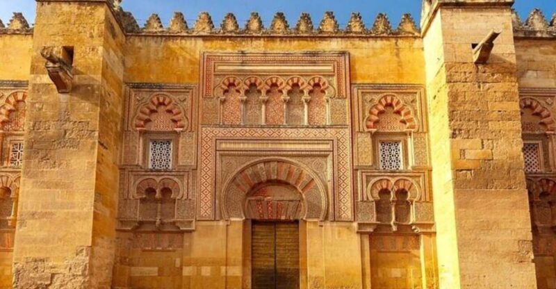Cordoba: Mosque-Cathedral Private Tour With Tickets - Highlights of the Mosque-Cathedral