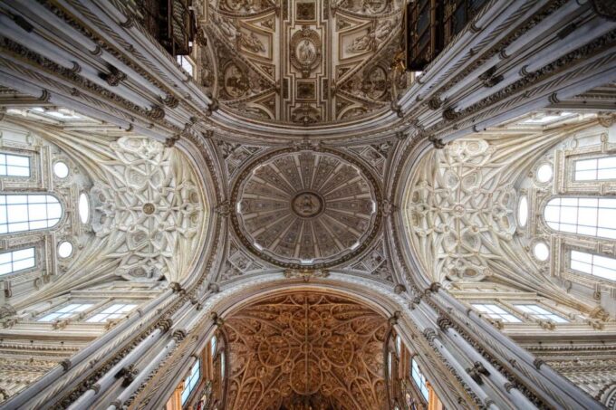Cordoba Mosque-Cathedral: Skip-the-Line Guided Tour - Accessibility and Groups