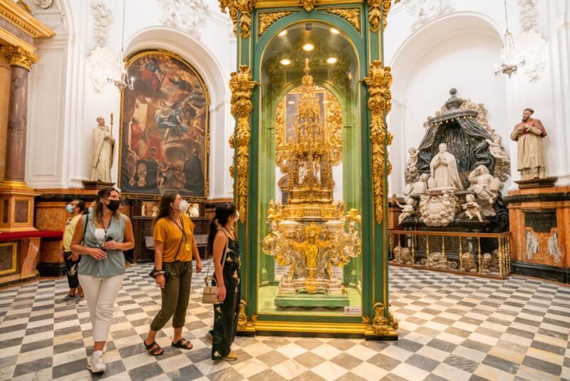 Córdoba: Mosque, Jewish Quarter & Synagogue Tour With Ticket - Included in the Tour