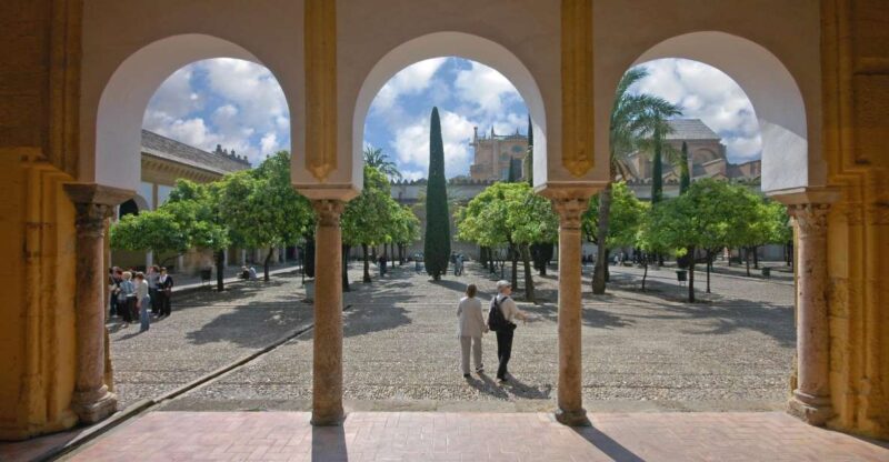 Cordoba Mosque & Jewish Quarter Tour With Tickets - Guided Tour Details