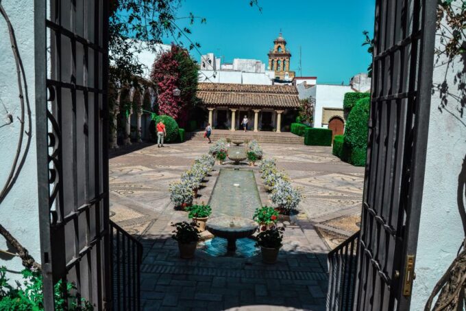 Cordoba: Patios and Viana Palace Tour - Frequently Asked Questions