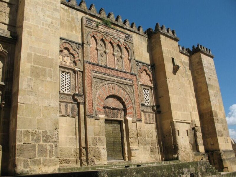 Cordoba Private Guided Walking Tour - Reconquista Era Transformation