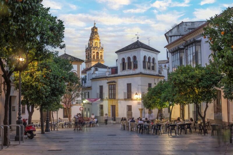 Cordoba: Walking Tour With Audio Guide on App - Accessibility and Requirements