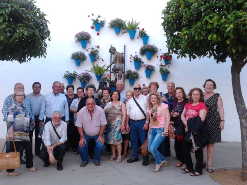 Cordobas Authentic Patios: 2-Hour Tour With Tickets - Meeting and Ending Points