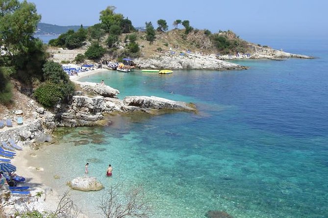 Corfu Boat Trip to Kassiopi - Onboard Experience and Amenities