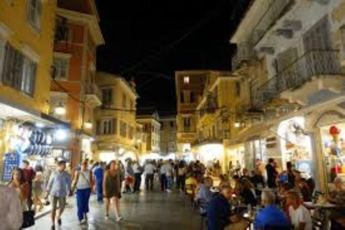 Corfu by Night: Nightlife Corfu Transfers - Indulge in the Nightlife Experience