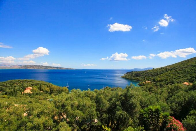 Corfu North East Cruise Half-day- Private Yacht Tour - Maximum Capacity and Recommended Group Size