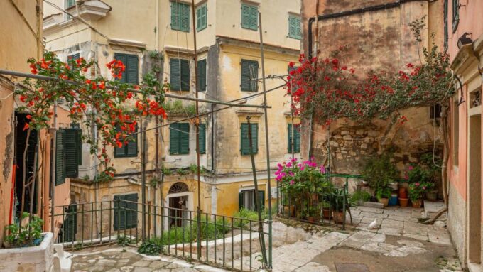 Corfu Old Town: a Guided Stroll Through History & Culture - Majestic Monuments and Vibrant Streets