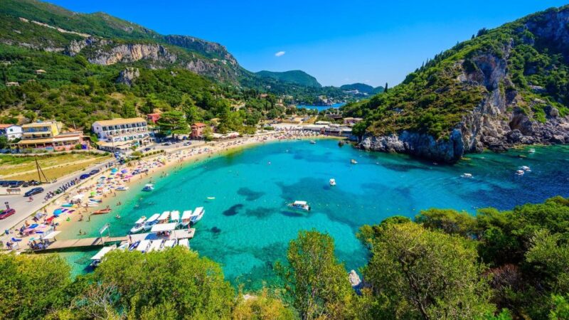 Corfu: Private Paleokastritsa and Corfu Town Half-Day Tour - Discovering Corfu Towns Iconic Landmarks