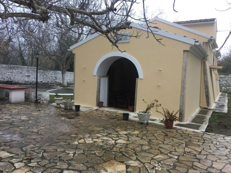 Corfu: South Route Small Group Tour by Jeep - Lake Korrision Excursion