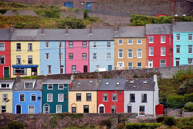 Cork and Blarney Castle Visit From Cobh by Train - Guided Coach Transfers
