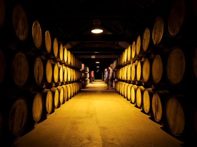 Cork: Midleton Distillery Behind the Scenes Tour & Tasting - Whiskey Tasting