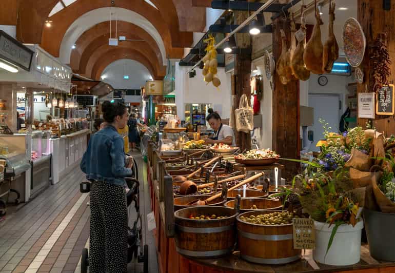 Corks Flavorful Footsteps: A Walking Food Adventure - Tour Features